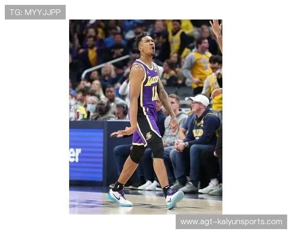 贝恩近三场场均7.7分投篮34.8%,“4首轮”交易引发争议:是真“坑娃”还是“潜力股”? 贝恩近三场场均7.7分投篮34.8%,“4首轮”交易引发争议:是真“坑娃”还是“潜力股”?